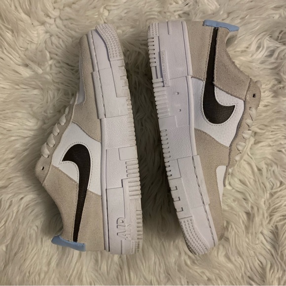 Nike Air Force 1 Pixel ‘Desert Sand’ - Picture 4 of 15